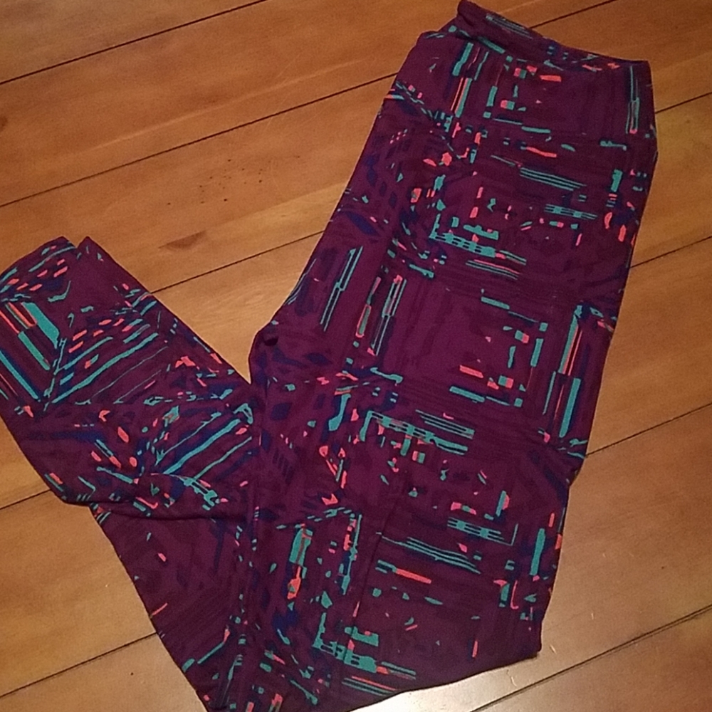 Lularoe Aztec print leggings